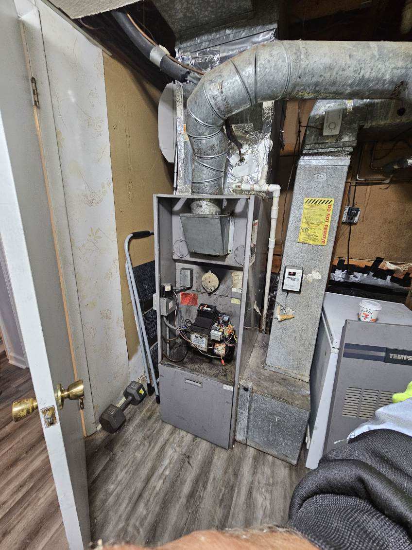 Aging furnace system prior to upgrade — diagnostic visit